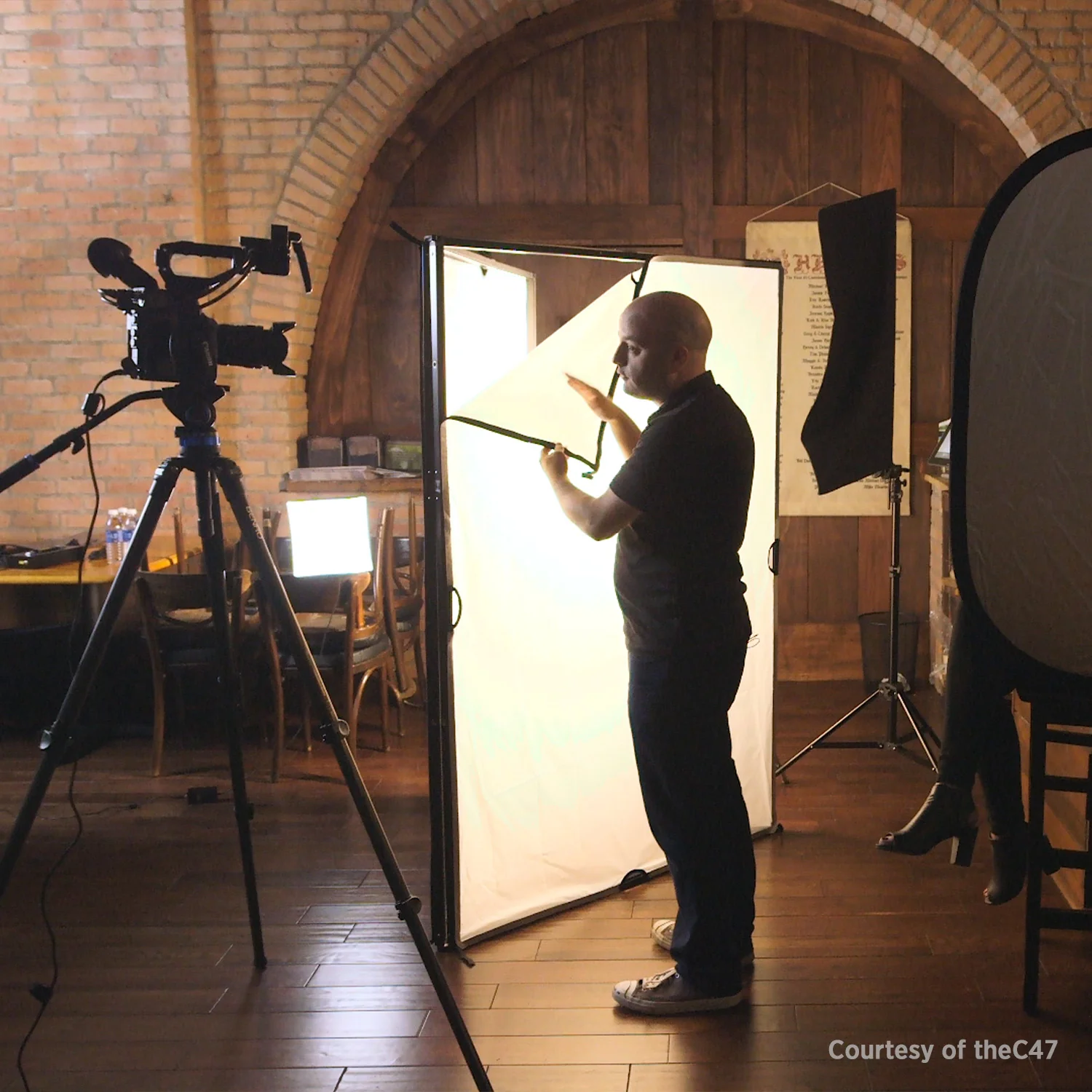 theC47 Scrim Jim Cine Book Light Kit - Image 6