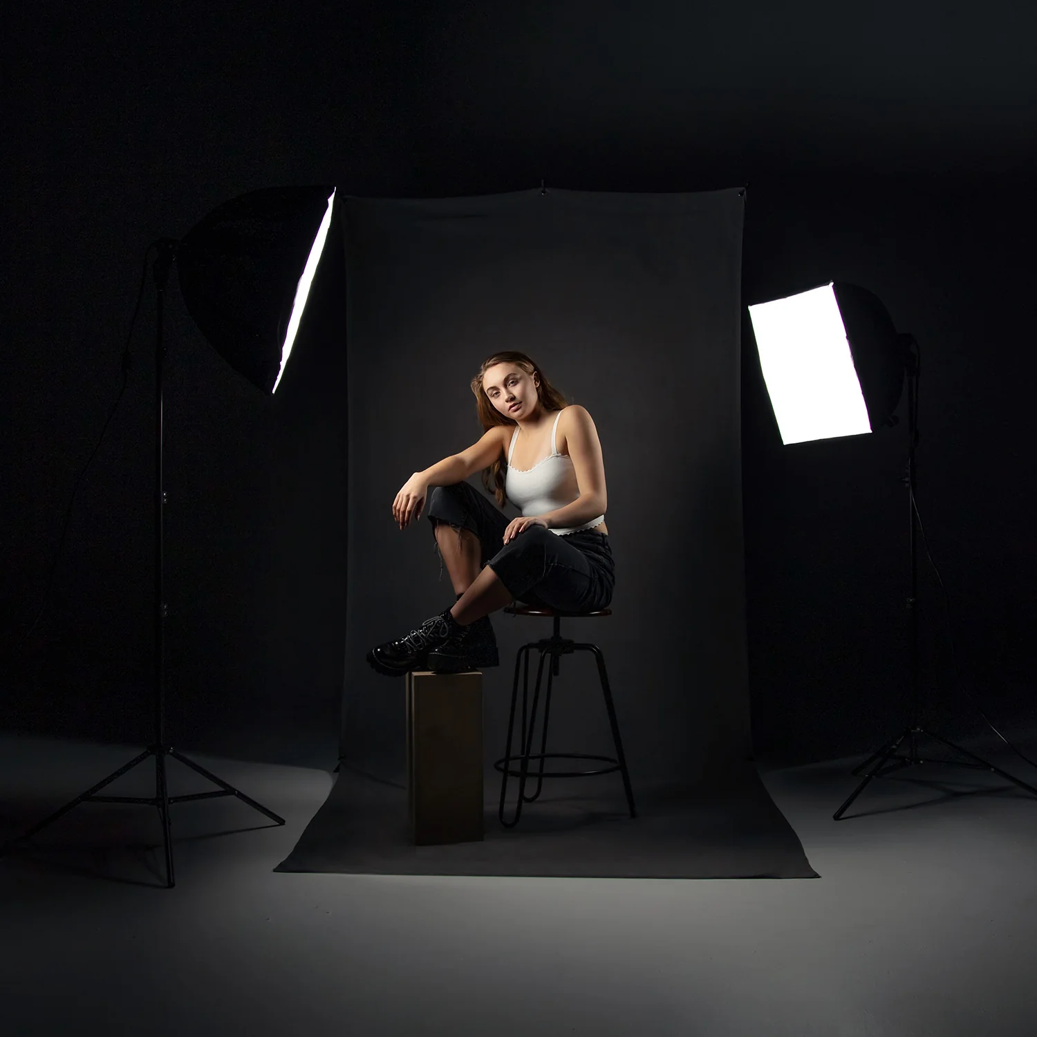 uLite LED 2-Light Collapsible Softbox Kit - Image 13