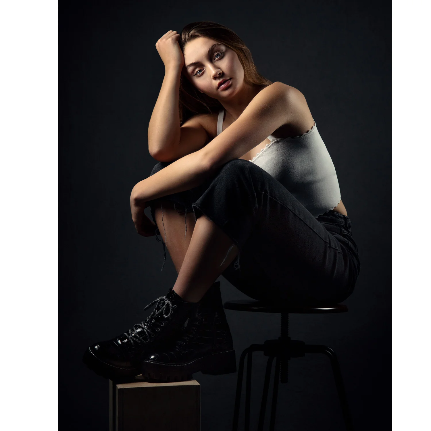 uLite LED 2-Light Collapsible Softbox Kit - Image 4