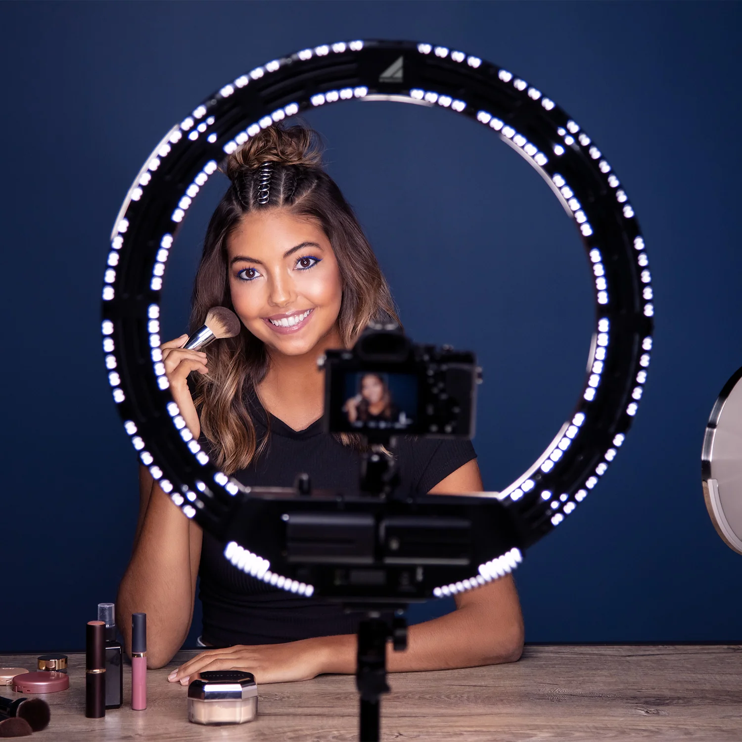 Ring Light Bi-Color LED Kit with Batteries and Stand - Image 5