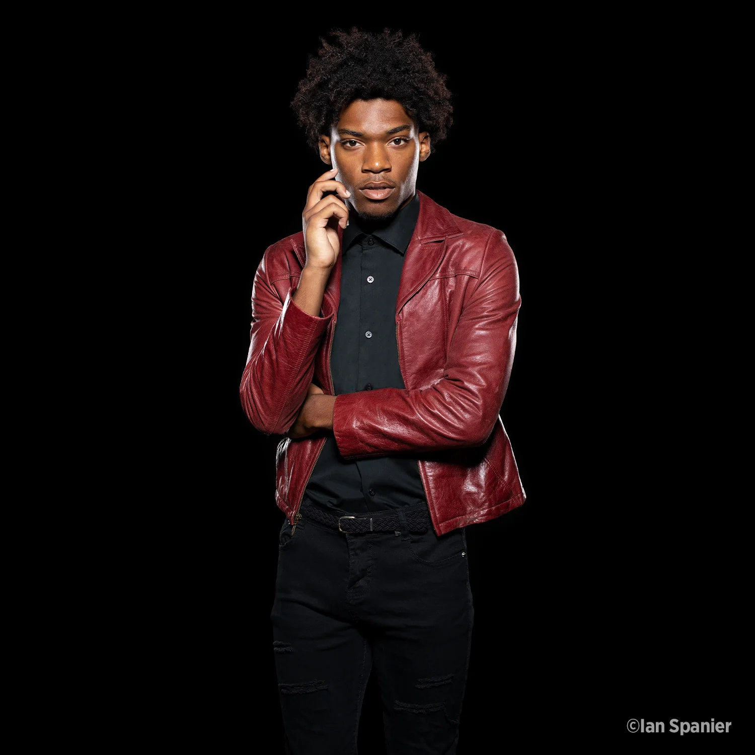 Wrinkle-Resistant Backdrop - Rich Black (9' x 20') - Image 4