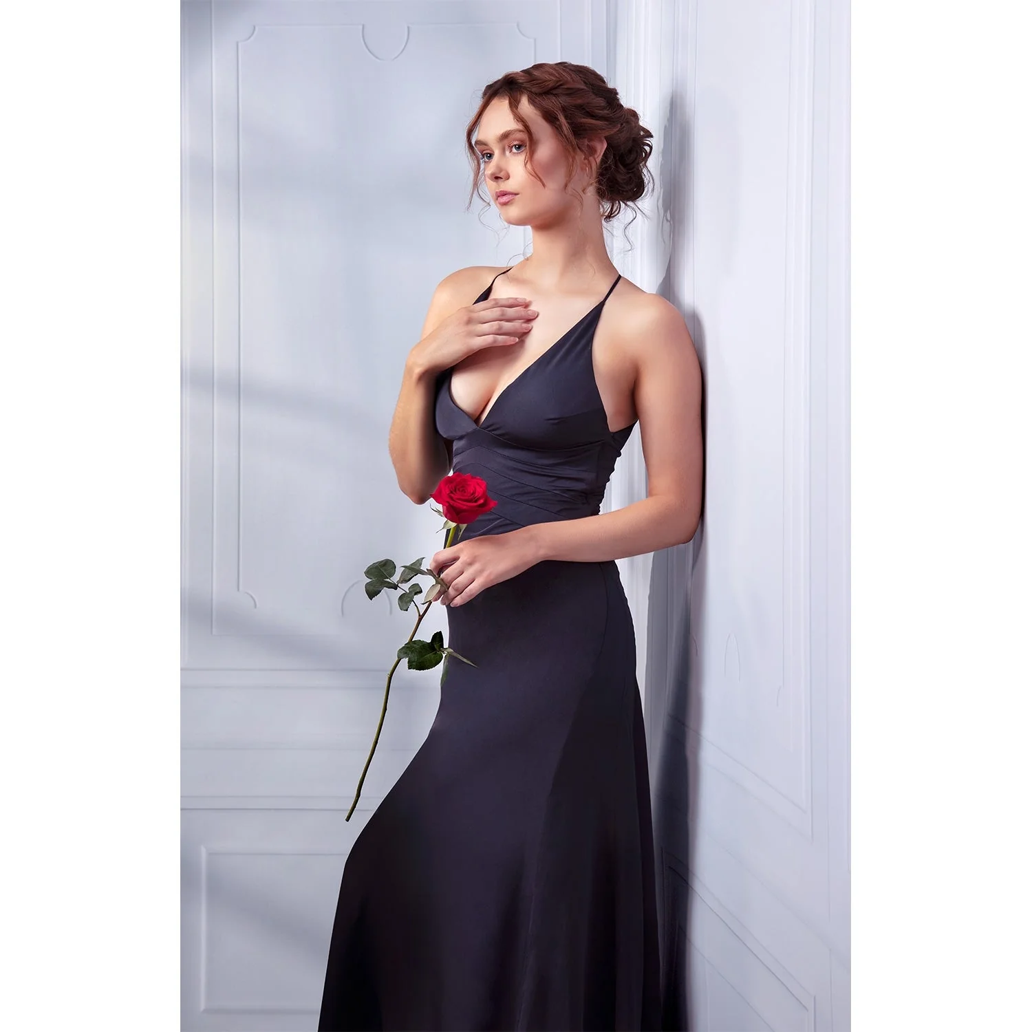 X-Drop Canvas Backdrop - Classic Wall Molding (5' x 7') - Image 2