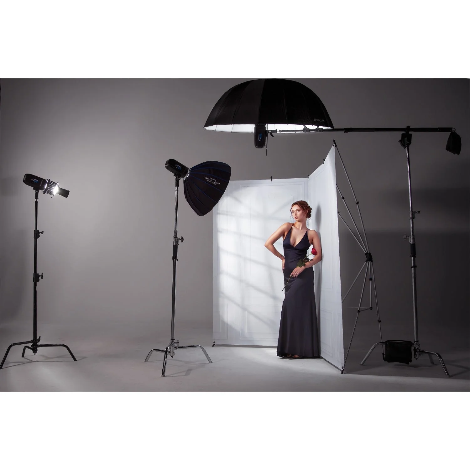 X-Drop Canvas Backdrop - Classic Wall Molding (5' x 7') - Image 3