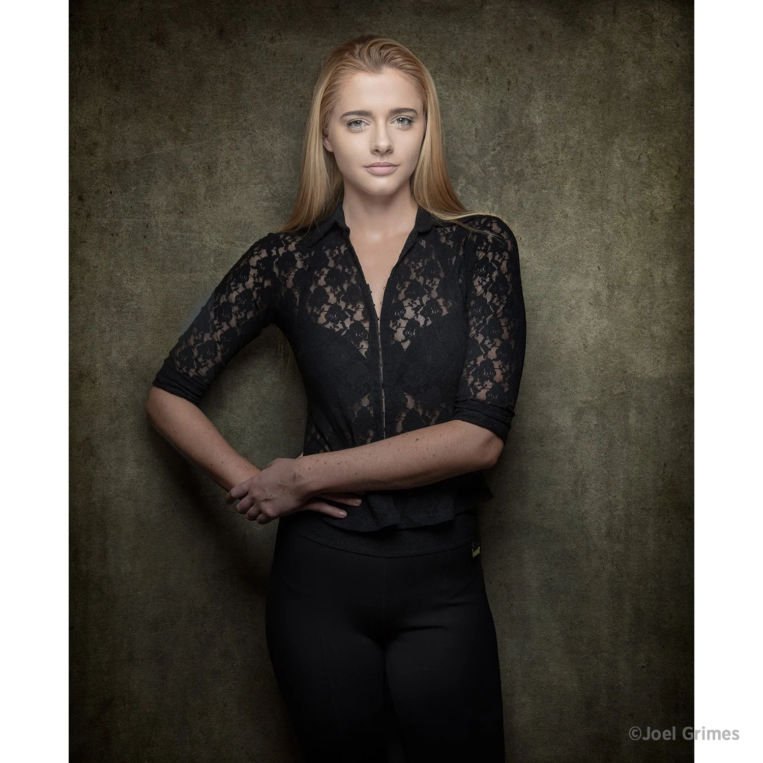 X-Drop Fabric Backdrop - Parchment Paper by Joel Grimes (5' x 7') - Image 2