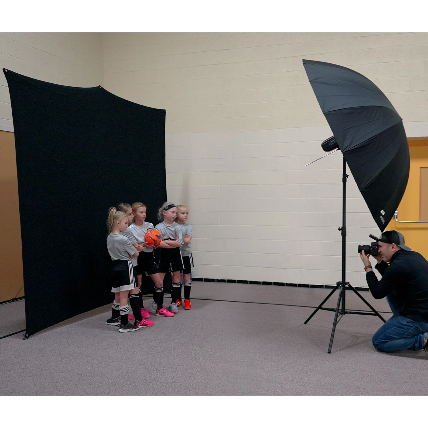 X-Drop Pro Backdrop Stand (5x7, 5x12, 8x8, 8x13) - Image 3