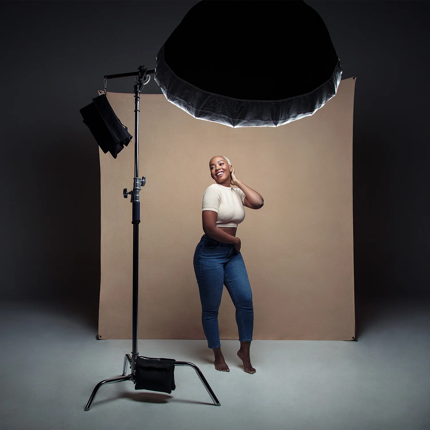 X-Drop Pro Wrinkle-Resistant Backdrop - Brown Sugar (8' x 8') - Image 3