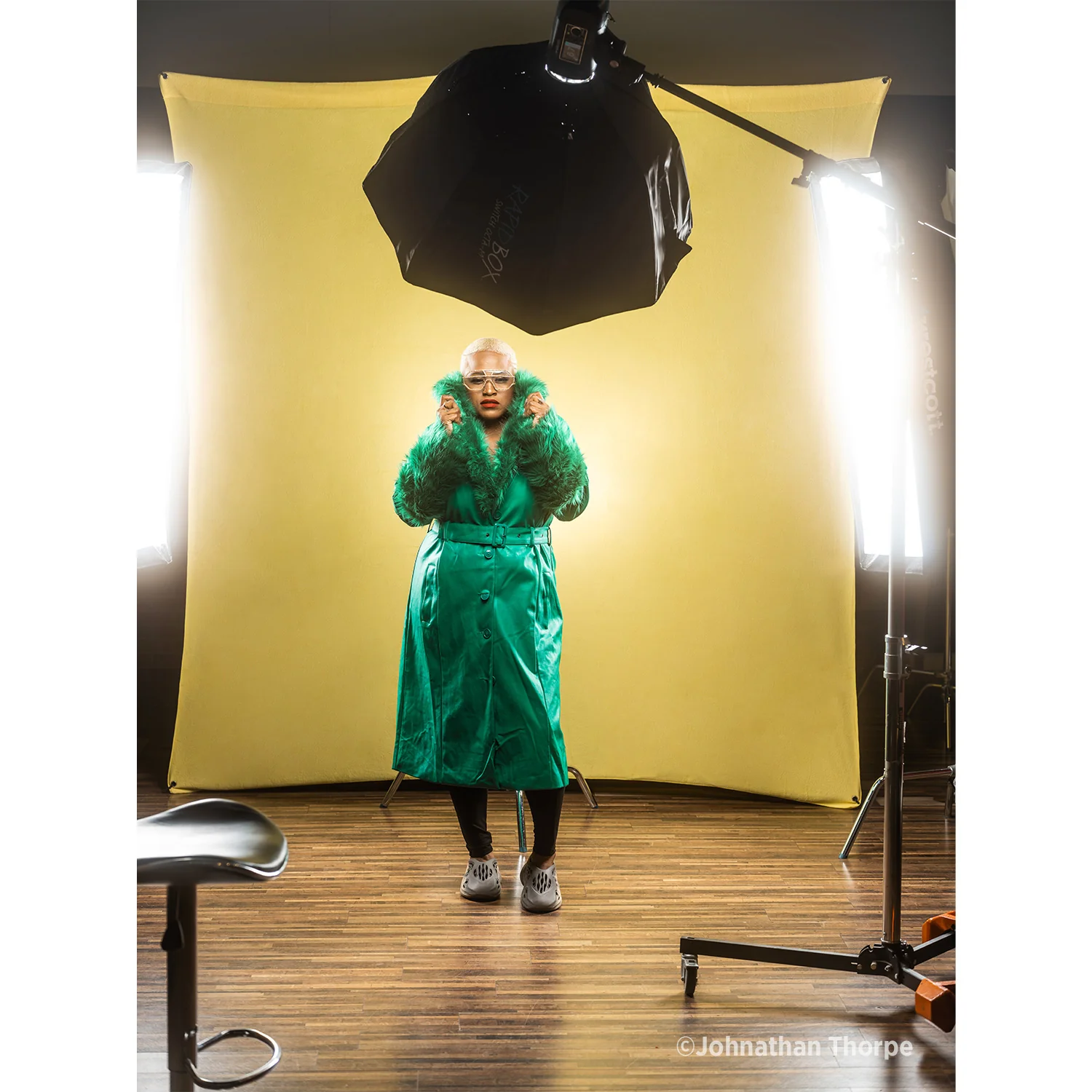 X-Drop Pro Wrinkle-Resistant Backdrop - Canary Yellow (8' x 8') - Image 3