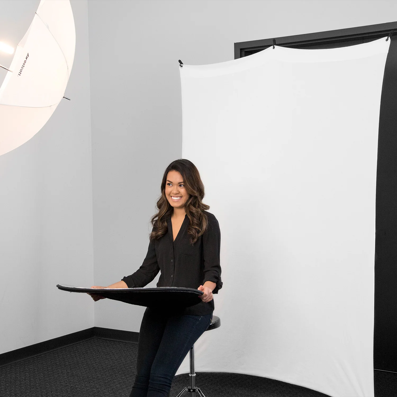 X-Drop Wrinkle-Resistant Backdrop - High-Key White (5' x 7') - Image 3