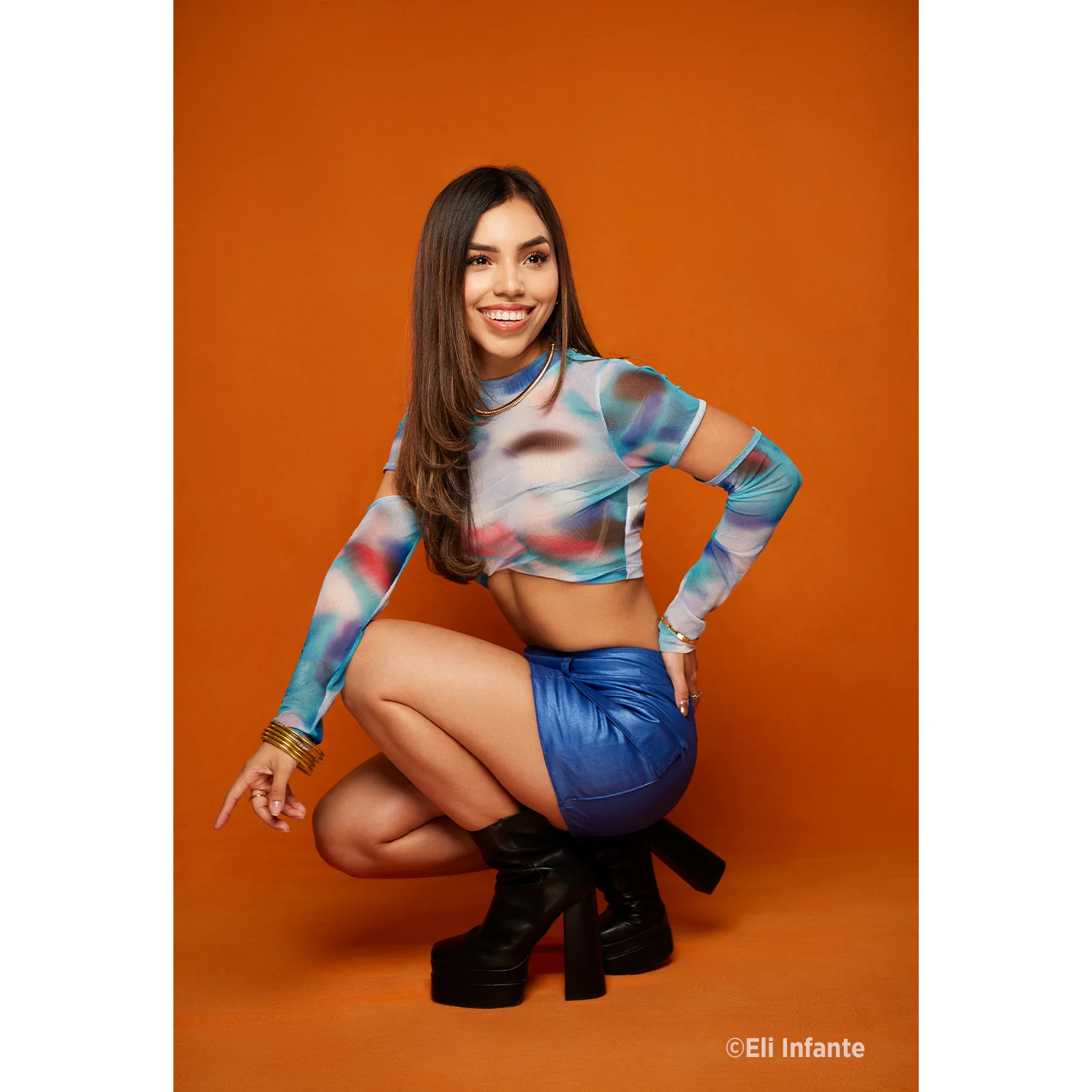 X-Drop Wrinkle-Resistant Backdrop - Tiger Orange (5' x 12') - Image 2